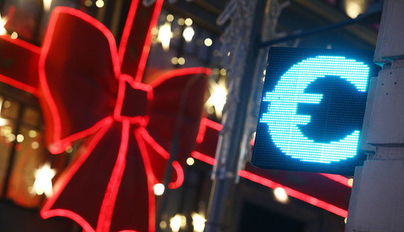 Курс евро впервые с ноября превысил 92 рубля