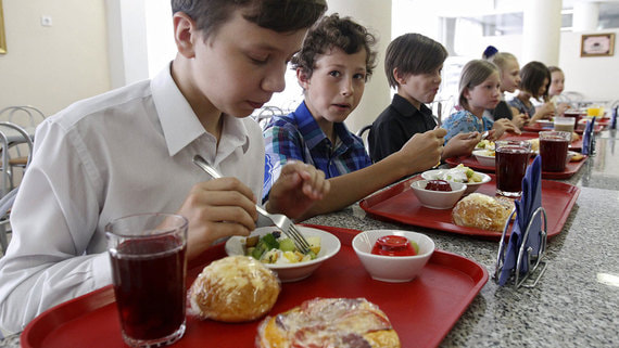«Конкорд» прокомментировал планы Путина по бесплатному школьному питанию