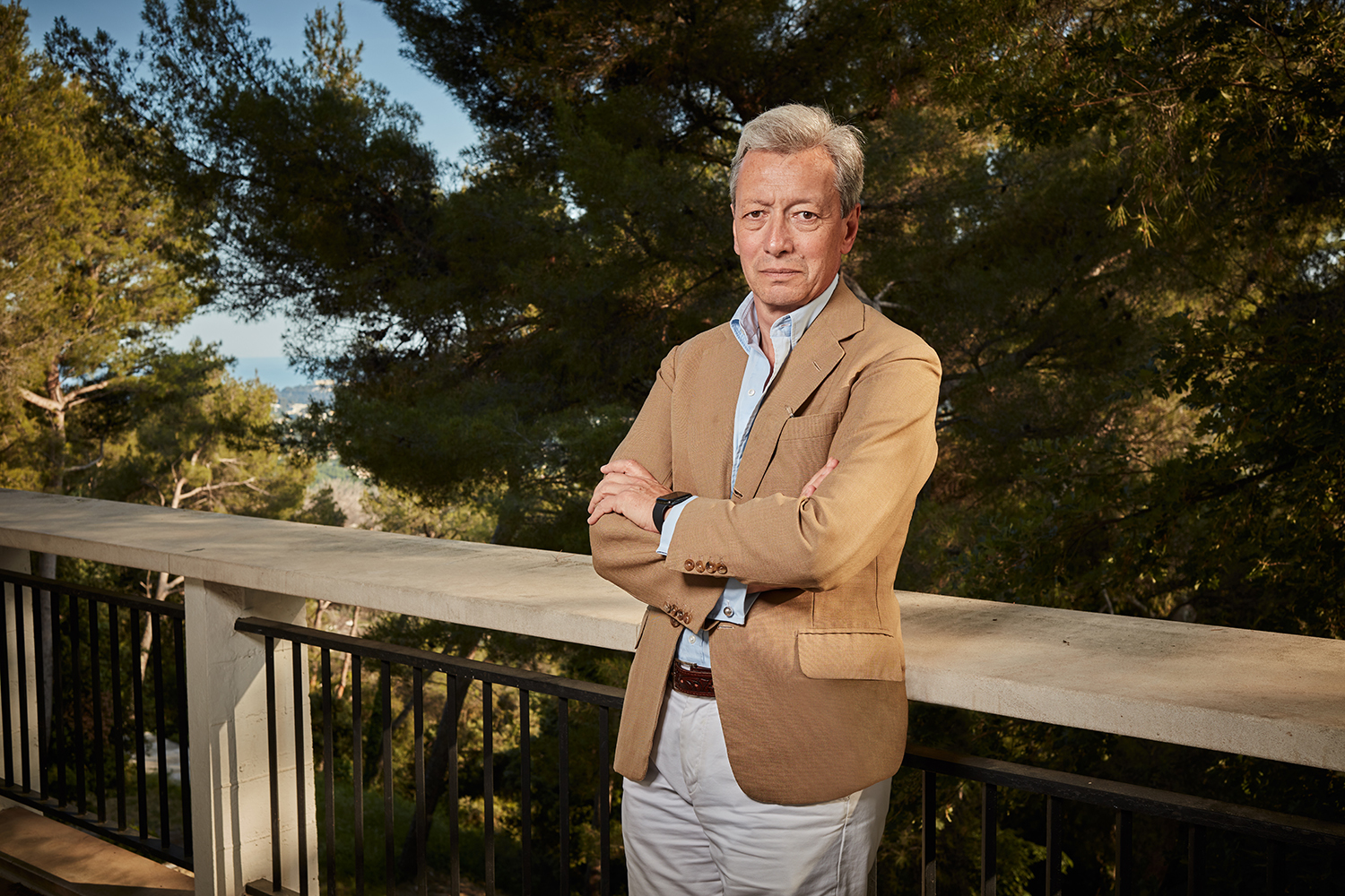 Основатель Editions de Parfums Frederic Malle Фредерик Маль считает, что не стоит гнаться за необычными или странными компонентами в ароматах, а лучше заново открывать классические ингредиенты