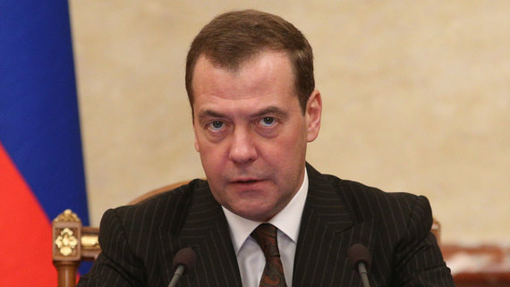 Почему правительство Медведева не справилось