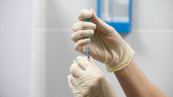 На Украине началась вакцинация от коронавируса препаратом от AstraZeneca