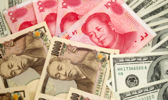 ФНБ меняет доллары и евро на юани и иены