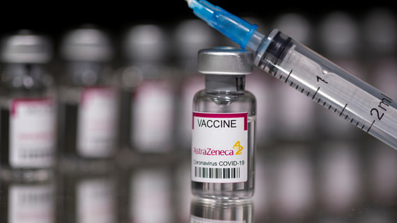 Исландия приостановит использование вакцины AstraZeneca