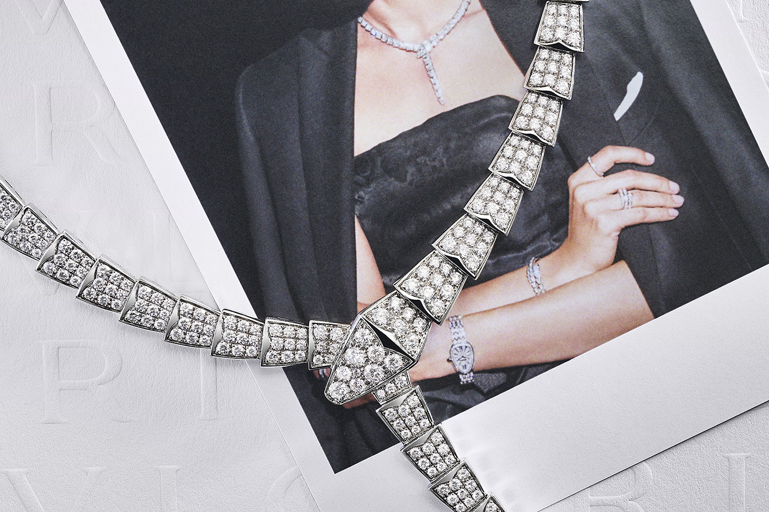 Новая коллекция украшений получила название Serpenti Viper