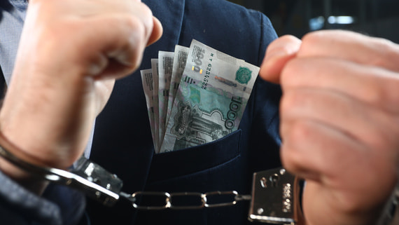 В Крыму арестован сотрудник МВД по подозрению в получении крупной взятки