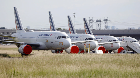 Франция объявила о приостановке авиасообщения с Бразилией