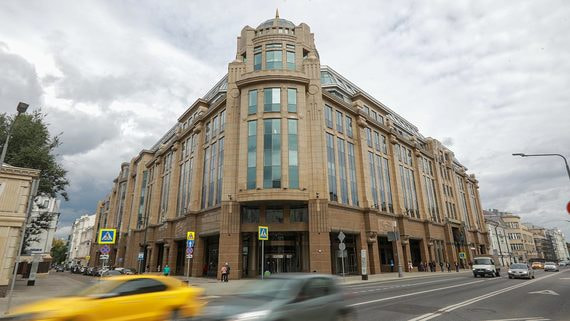 Китайская Fosun Group может продать знаменитый «Военторг» у Кремля