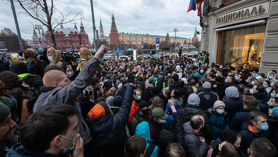 Больше сотни уголовных дел и ни одного символа протеста