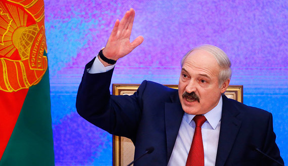Лукашенко обвинил врагов Белоруссии в переходе к этапу «удушения»
