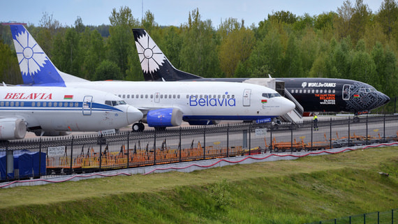 Reuters узнал о планах ЕС закрыть небо для белорусских самолетов