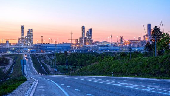 "Газпром" запустил крупнейший в мире завод по выпуску гелия