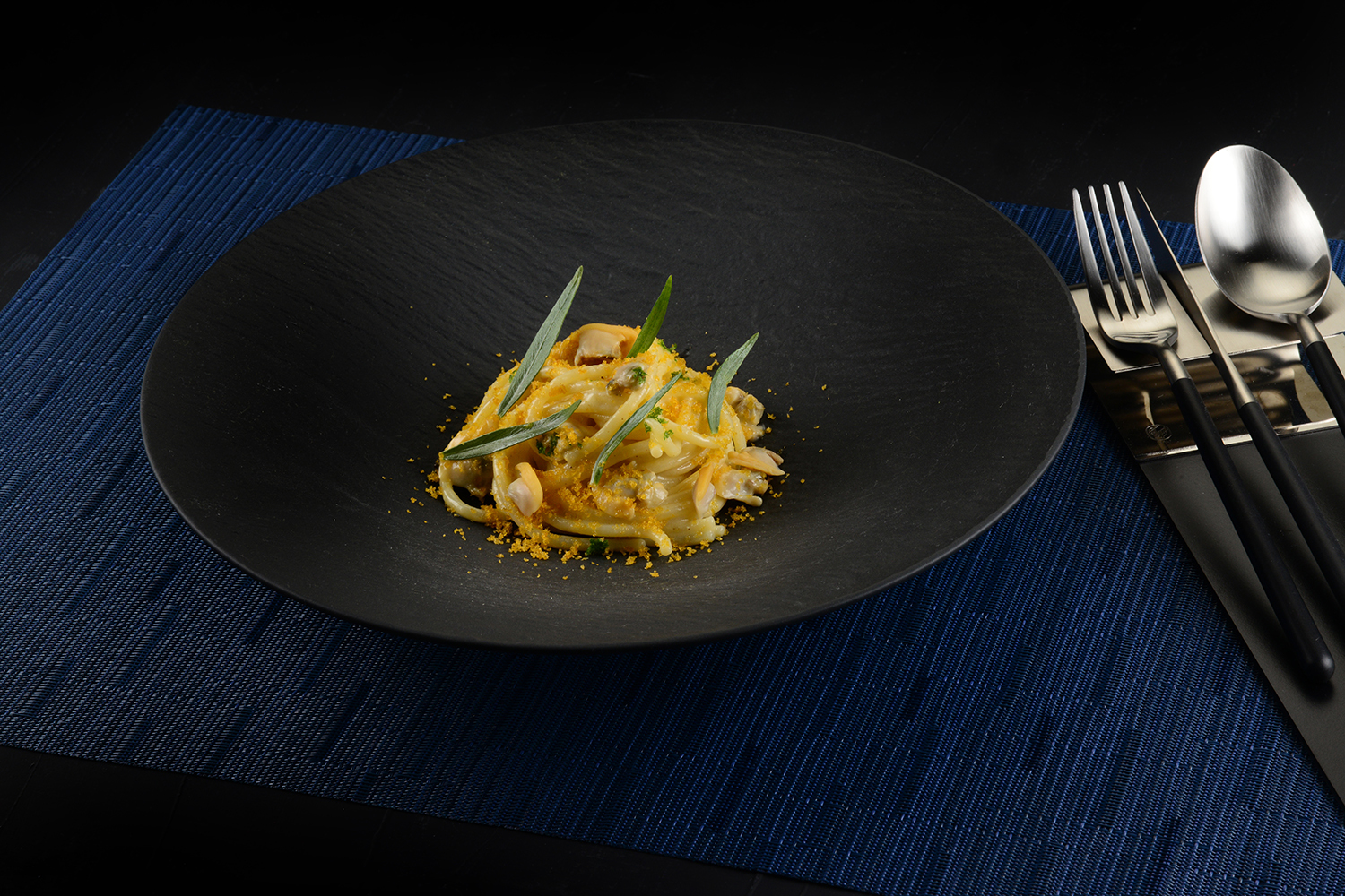 Спагетти – идеальный объект для творчества, уверен Клаудио Садлер