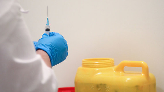 В Кремле оценили ситуацию с дефицитом вакцин в регионах