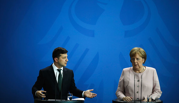 Зеленский заявил о расхождении взглядов с Меркель по «Северному потоку — 2»