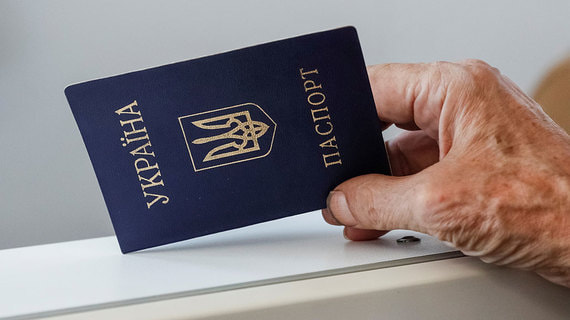 Гражданство России за 4 года приняли почти 1 млн украинцев