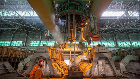 UC Rusal грозит закрыть часть производств из-за введения экспортной пошлины на металлы