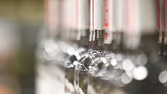 Крупнейшие производители спиртного увеличили продажи после рекорда