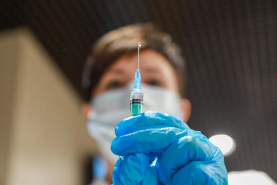 Минздрав обновил рекомендации о вакцинации от коронавируса