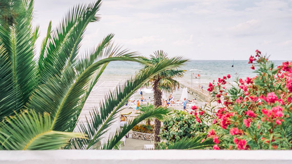 Краснодарский край в августе недосчитается почти 1/3 туристов