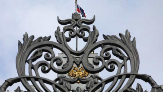 Белый дом укрепил контроль над региональной политикой в связи с введением кураторства территорий