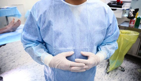 Фармкомпании из-за пандемии коронавируса стали меньше платить врачам