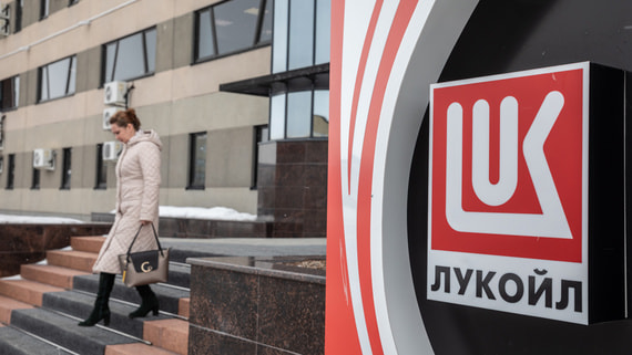 "Лукойл" войдет в разведочный проект на азербайджанском шельфе Каспия​