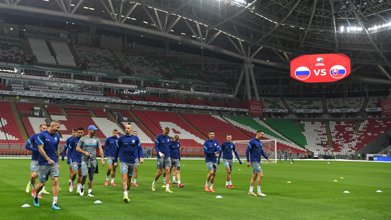 Объявлен стартовый состав сборной России в матче против Словакии