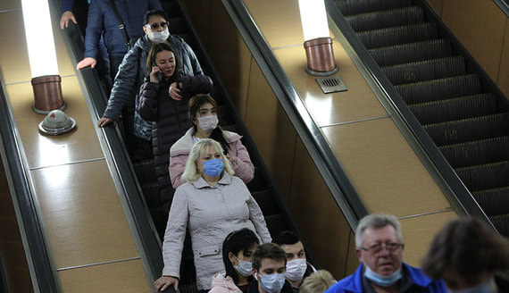 Новые ограничения по коронавирусу в Москве затронут 2,5 млн человек