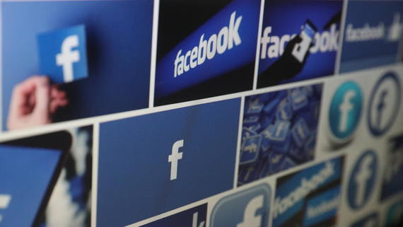 Приставы начали принудительное взыскание штрафов с Facebook на 43 млн рублей