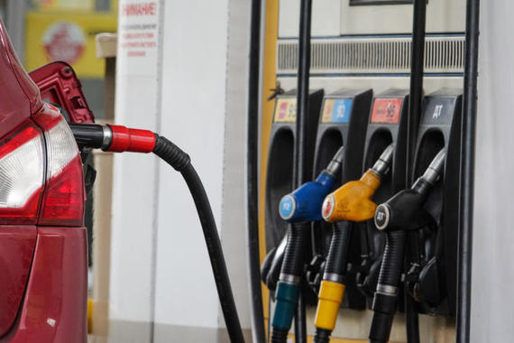 Губернатор Камчатки заявил о «шокирующем» росте цен на бензин