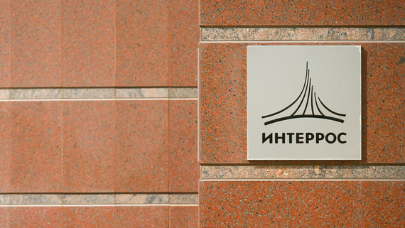 Зачем компания Владимира Потанина "переехала" в офшор на остров Русский