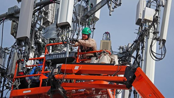 Сети 5G могут принести миллиардные убытки авиации