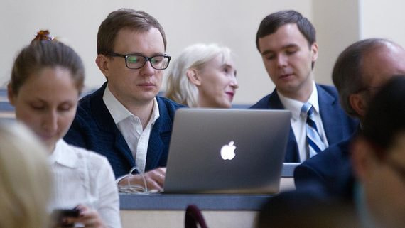 Преподаватели предпочитают традиционные форматы обучения цифровым