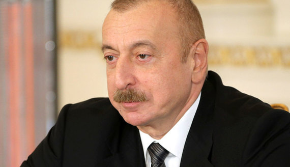 Алиев пообещал предоставить Армении железнодорожный коридор в Россию и Иран