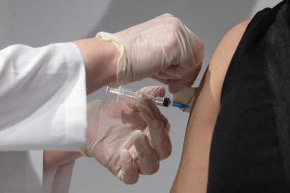 Голикова усомнилась в введении международного сертификата о вакцинации от коронавируса