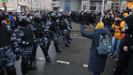 СК возбудил еще два уголовных дела после акций в Москве