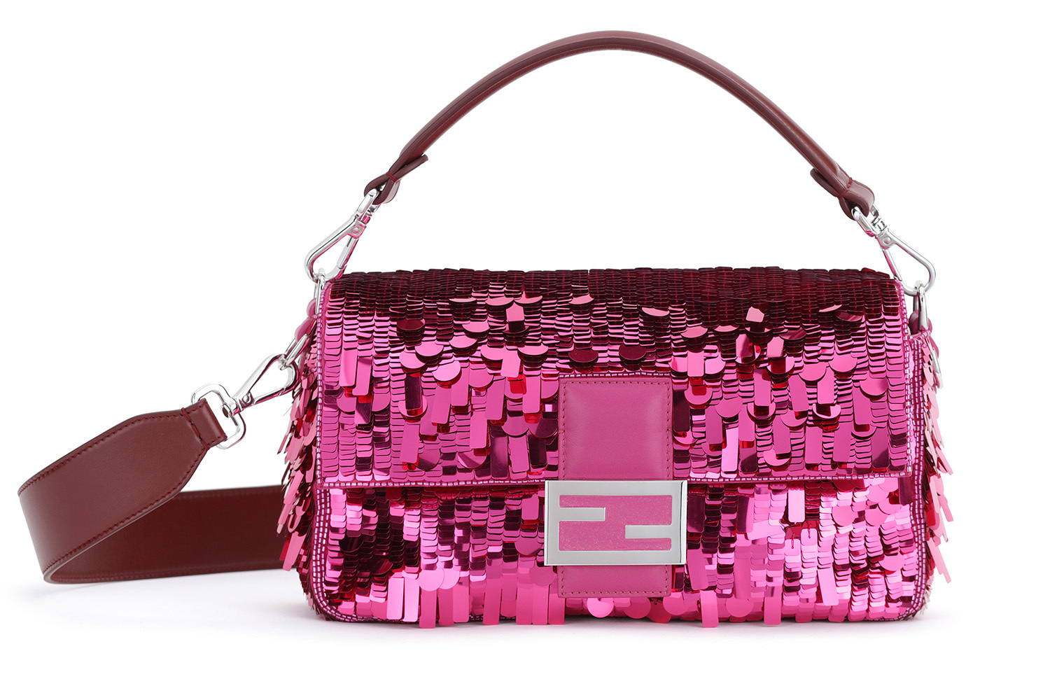 Соавтором этой лимитированной сумки Fendi Baguette стала голливудская актриса Сара Джессика Паркер 