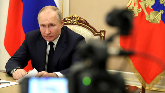 Путин объявил о решении признать независимость ДНР и ЛНР