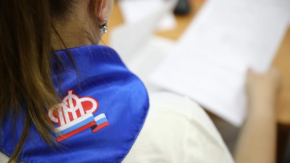Правительство, по сути, оставляет себе выбор, как реагировать на ситуацию – через индексацию, через доплату или повышение стоимости коэффициента
