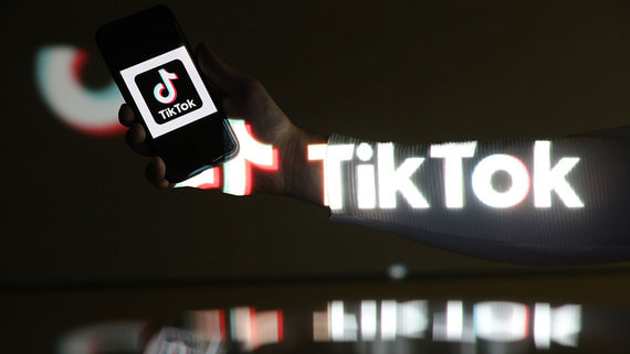Роскомнадзор призвал TikTok не допускать дискриминацию российских СМИ