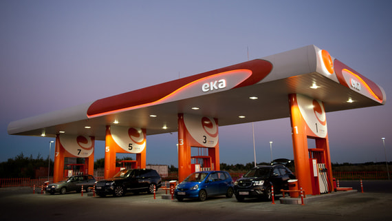 "Лукойл" купил крупную столичную сеть независимых АЗС