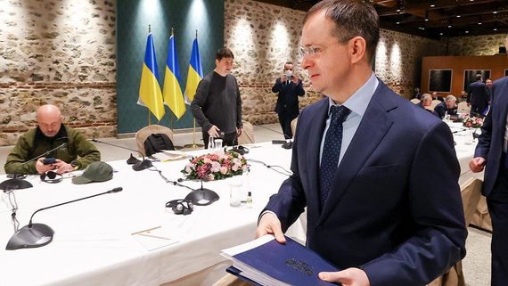 Ведомостям стало известно содержание переговоров России и Украины