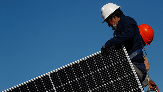 Минэнерго хочет отложить конкурсы на строительство зеленой генерации на 2024 год