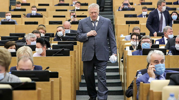 «Он первым пробил брешь в непробиваемой стене однопартийности». Политики о Жириновском