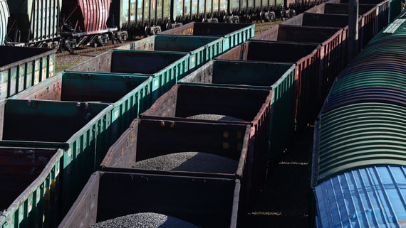 МИД Франции: запрет ЕС на импорт угля из России не затронет текущие контракты
