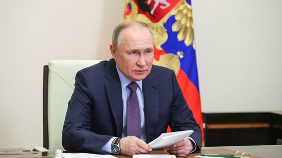 Владимир Путин объявил о планах увеличить долю расчетов в рублях
