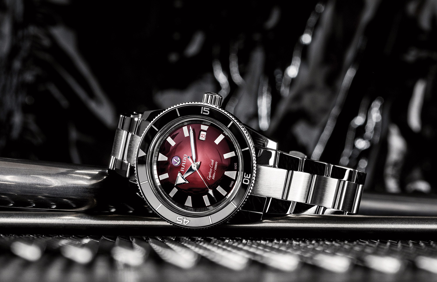 Циферблат модели Rado Captain Cook 