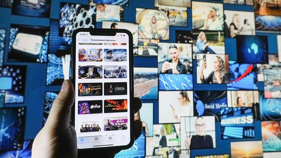 Среди ключевых негативных последствий применения принудительной лицензии на контент АИВ выделяет возможную приостановку деятельности российских сервисов на иностранных устройствах и платформах