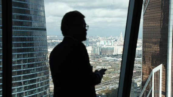 Сейчас некоторые уходящие компании уже продают активы, другие – выстраивают новые логистические цепочки