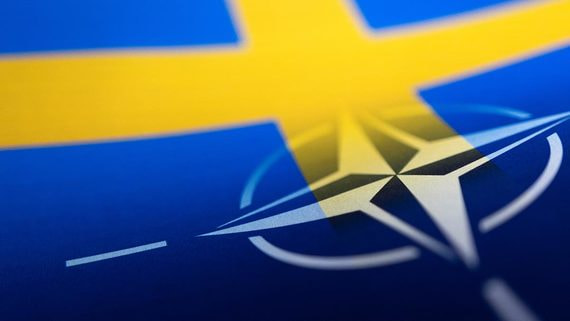 Швеция вслед за Финляндией вступает официально в НАТО